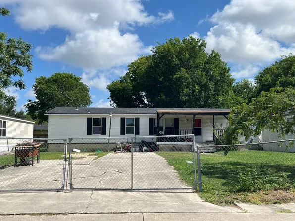 5467 Diamondback Trl, San Antonio, TX 78222