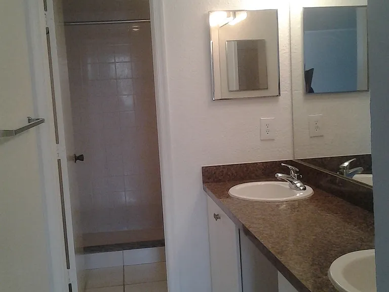 The Mirage Apartments — Photo 172