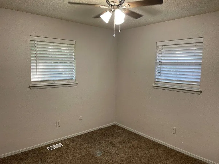5104 Creekwood Ter — Photo 9