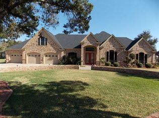 803 Mallard Pointe Dr, Granbury, TX 76049