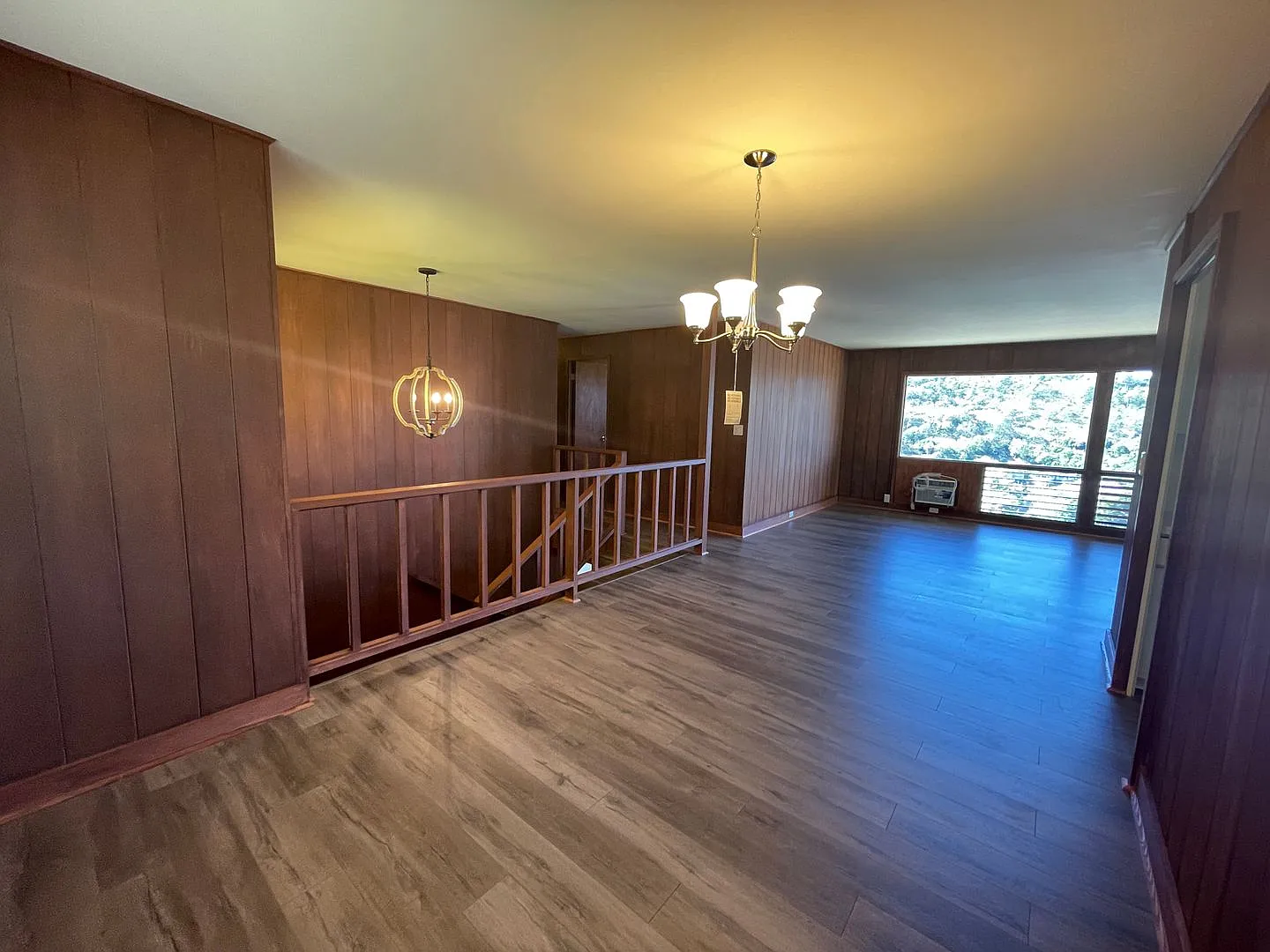 Large Moanalua Valley House - 3 bedroom, 2.5 bath - Avail 9/8/2026 — Photo 3