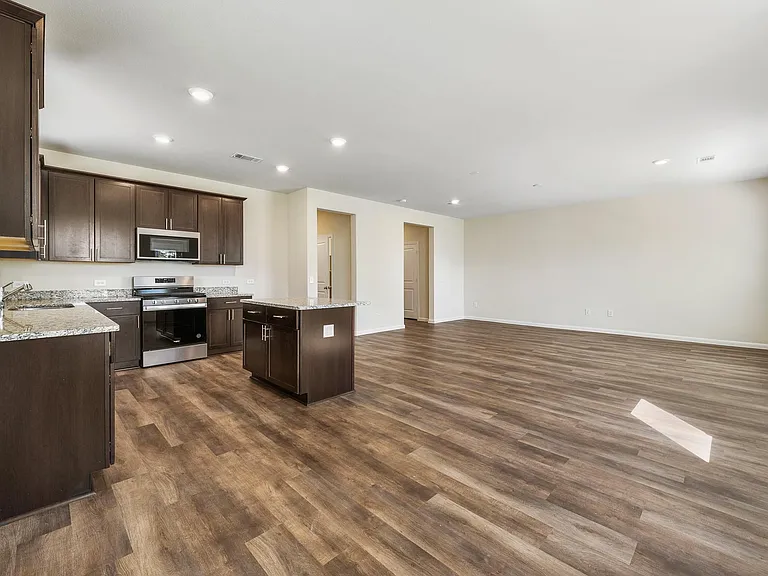11751 Armadale Dr — Photo 4