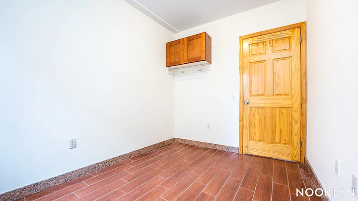 Rented by Nooklyn NYC LLC | media 29