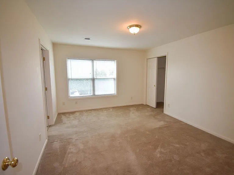 372 E Water St — Photo 20