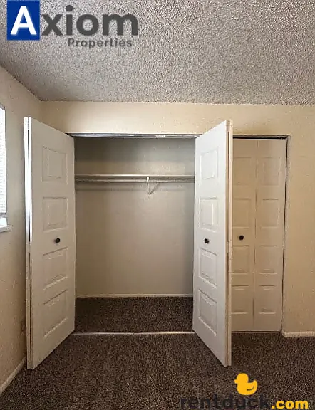 Syringa Terrace — Photo 66