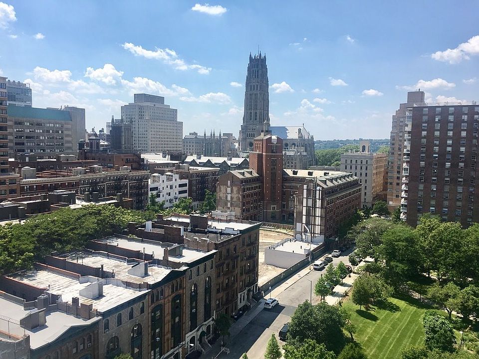 1st image of 80 La Salle St APT 18H