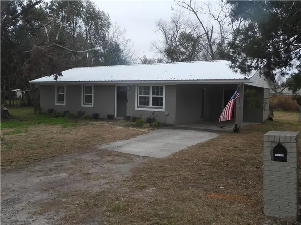 121 Beaver Dr, Blackshear, GA 31516