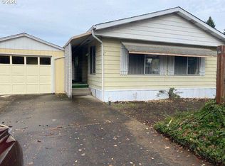25 Neptune Ave, Springfield, OR 97477
