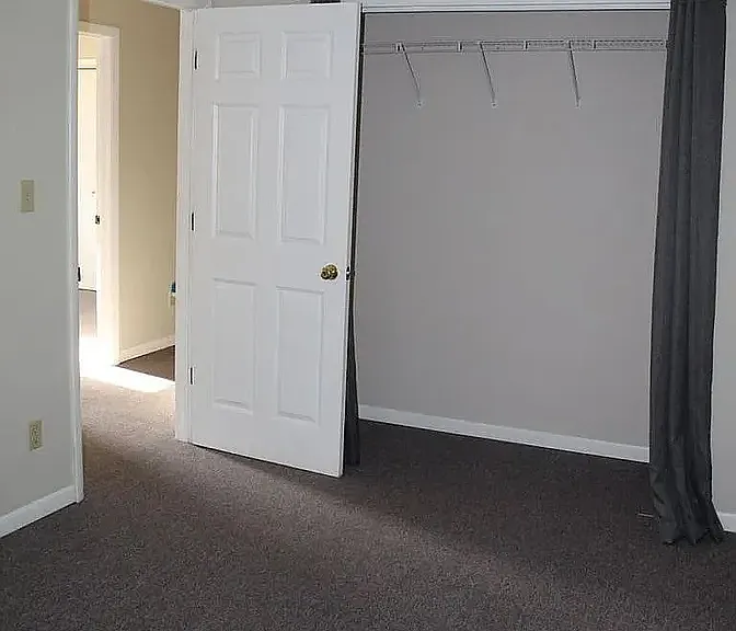 42 Hickory St — Photo 6