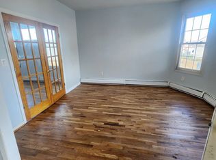 590 Hawthorne Ave #2, Irvington, NJ 07111