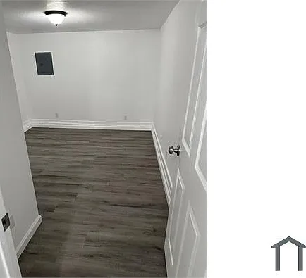 1 bed, 480 sqft, $2,111 — Photo 3