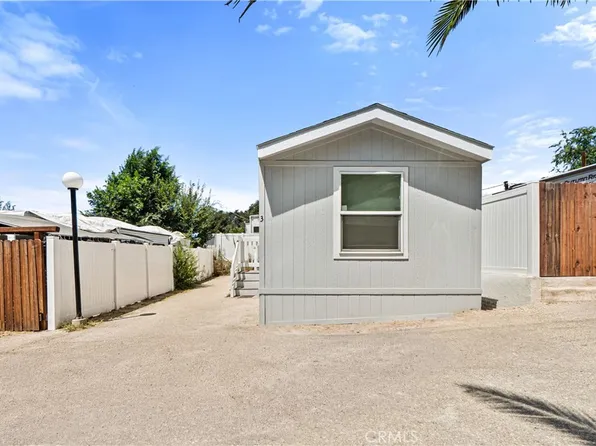 12741 Sierra Hwy #3, Santa Clarita, CA 91390