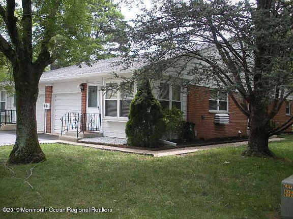 2nd image of 37B Columbus Blvd