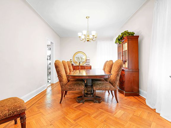 4th image of 6845 Manse St