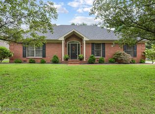 306 Edgewood Dr, Bardstown, KY 40004