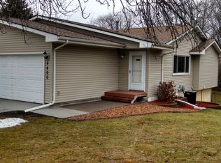 6400 Lancaster Ln N, Maple Grove, MN 55369