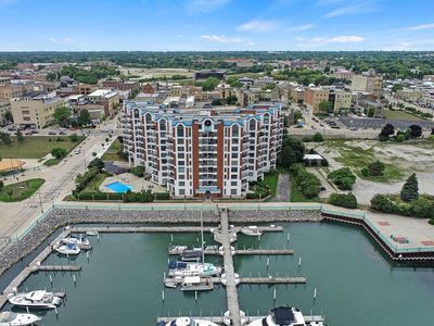 333 Lake AVENUE UNIT 801, Racine, WI, 53403
