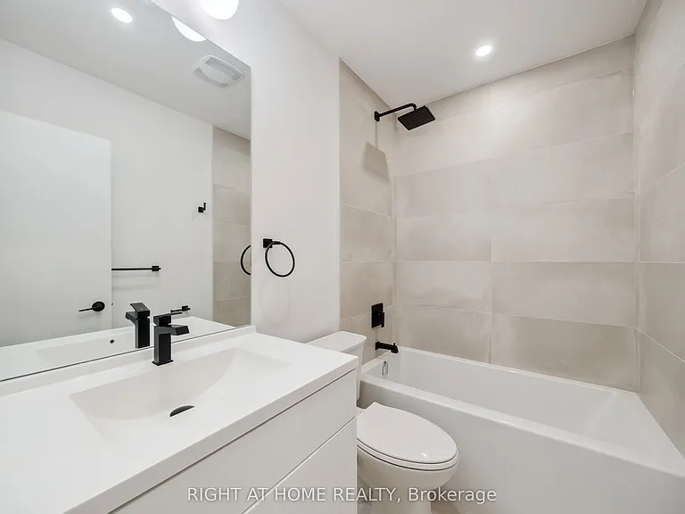 367 Howland Ave #1 — Photo 9