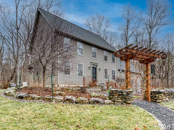 2nd image of 153 Mansfield Road