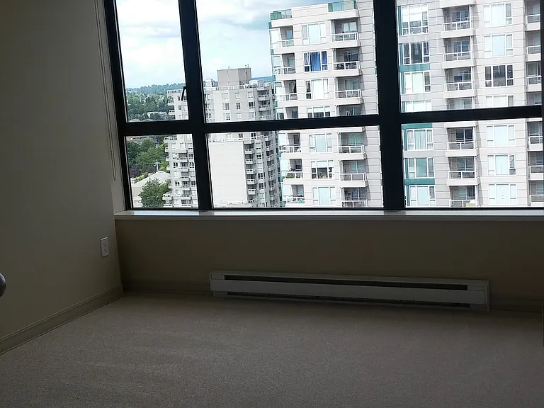 3528 Vanness Ave — Photo 22