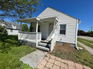 2621 Hazelwood Dr, Lansing, MI 48910