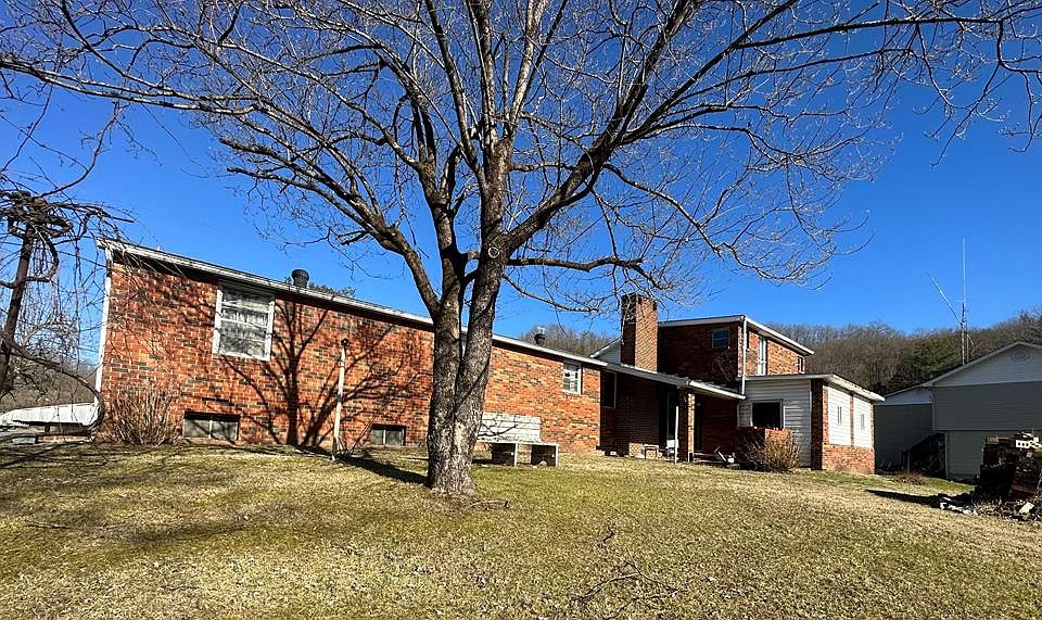 246 E Main St, Stanville, KY 41659 Zillow