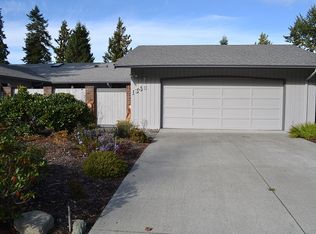 134 Hilltop Dr UNIT B, Sequim, WA 98382