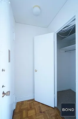 Rented by Bond New York | media 26