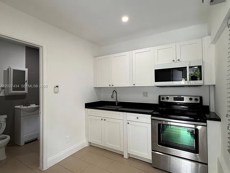 6723 NE Miami Pl #2 — Photo 12