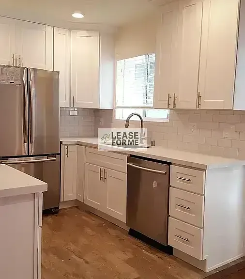 1055-2 S Sherbourne Dr #2 — Photo 26