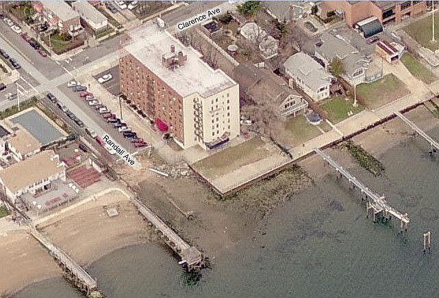 1st image of 3255 Randall Ave