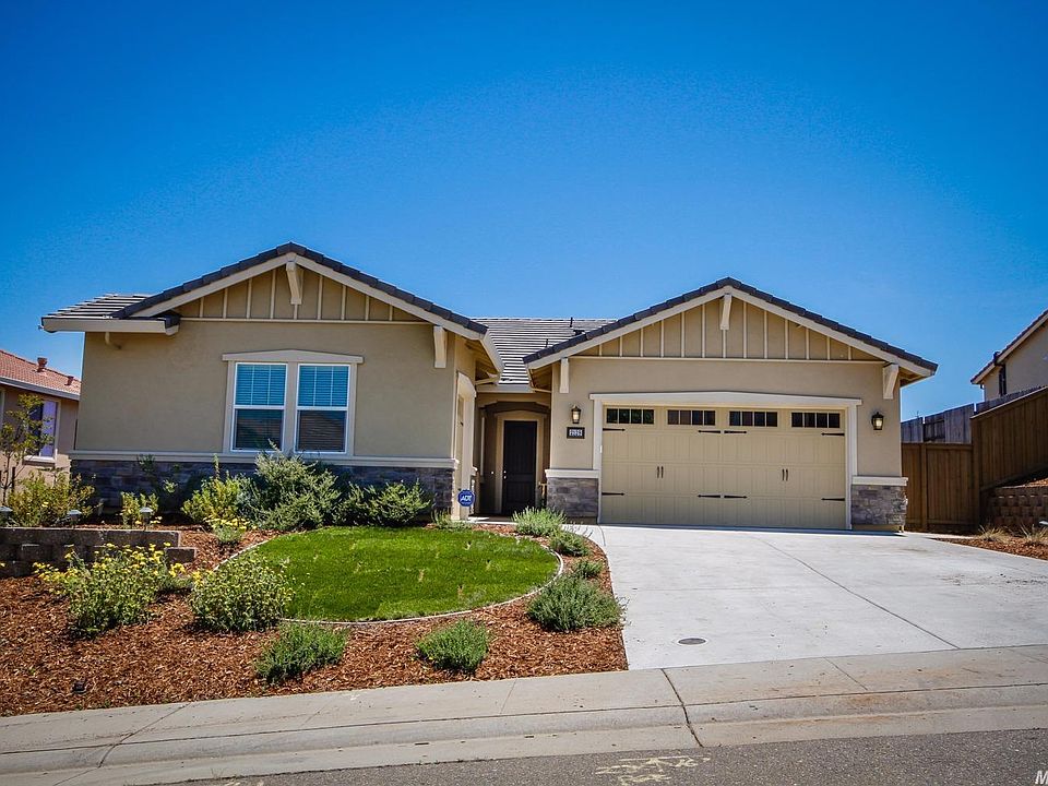 1st image of 2129 Hidden Falls Dr
