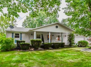 3223 Crownpoint St NW, Massillon, OH 44646