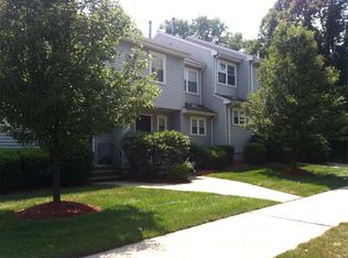 1413 Old Town Rd, Bridgeport, CT 06606