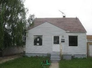 22733 Pleasant Ave, Eastpointe, MI 48021