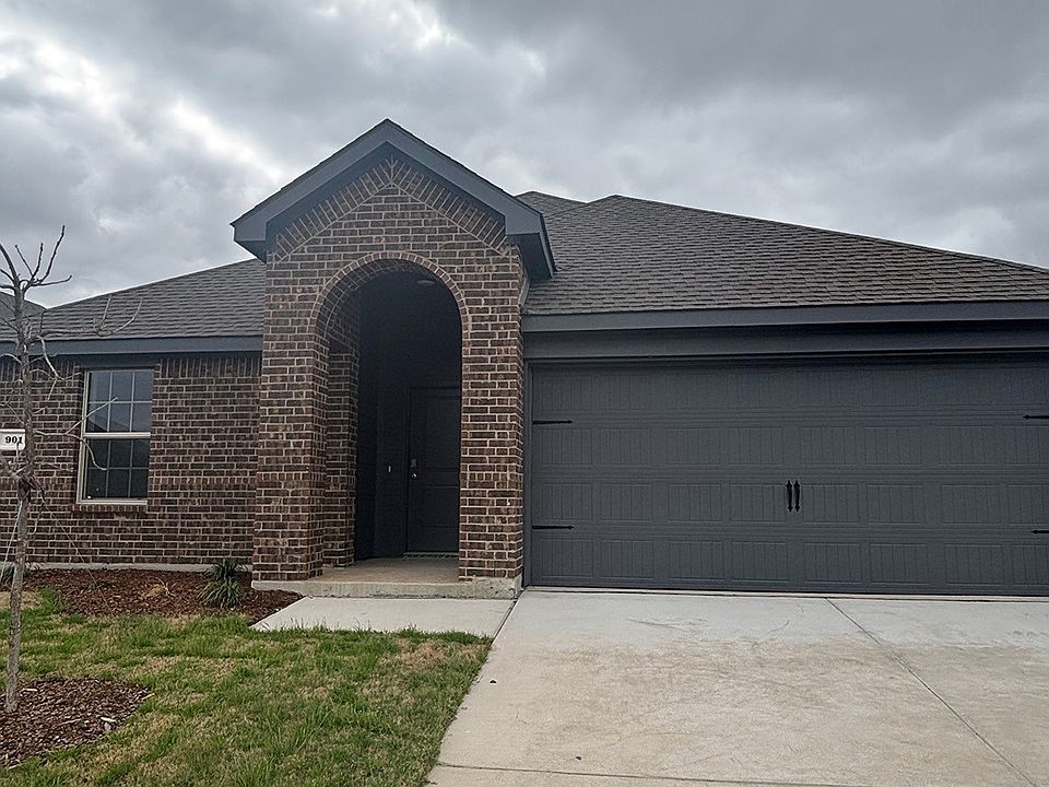 1st image of 901 Barton Dr