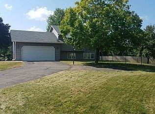 7341 Cactus Curv, Chanhassen, MN 55317