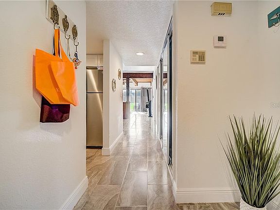 4th image of 5493 Pine Creek Dr #1904