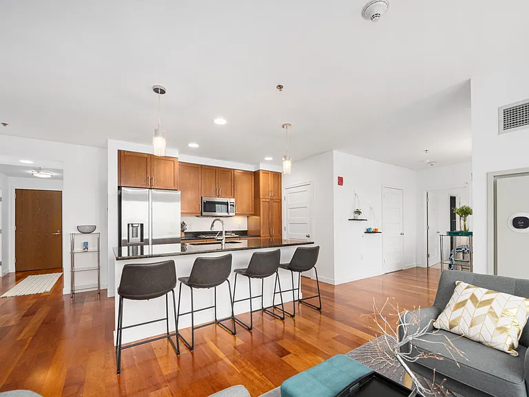 200 Exchange St #1512 — Photo 7