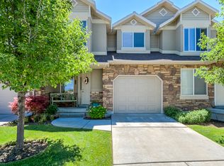 776 E Clearwater Ct, Layton, UT 84041
