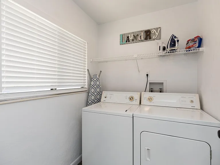 50 Westfield Ln — Photo 25