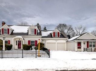 203 Lindbergh Ave, Needham, MA 02494