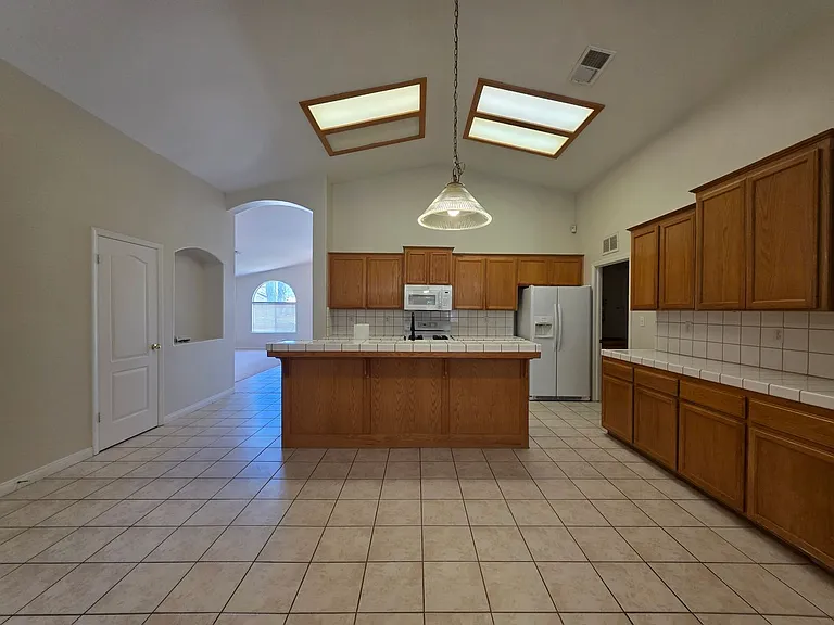 10104 Brookline Woods Dr — Photo 7