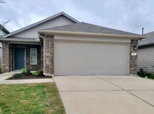 351 Sickle Loop, Uhland, TX 78640