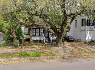 2822 Avenue P, Galveston, TX 77550