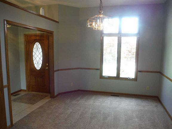 4th image of 249 N Greenvalley Dr