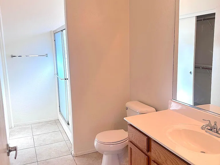 4106 E Chambers St — Photo 17