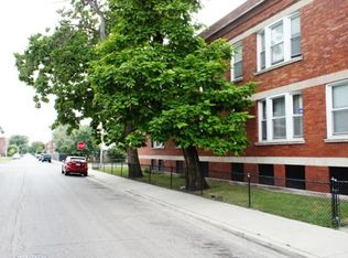 916 W 68th St, Chicago, IL 60621