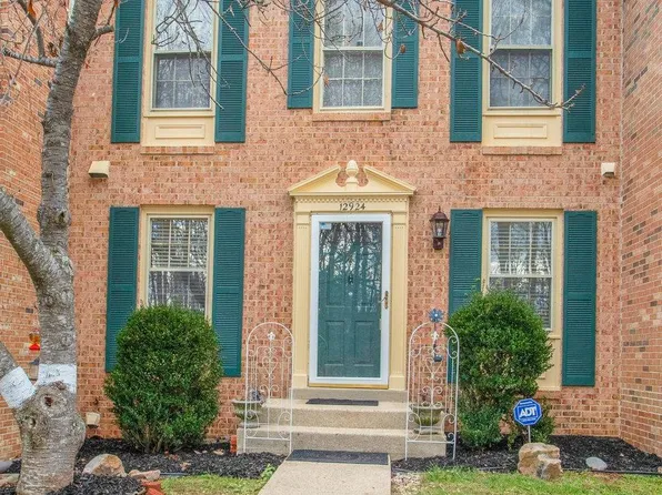 12924 Lockleven Ln, Woodbridge, VA 22192