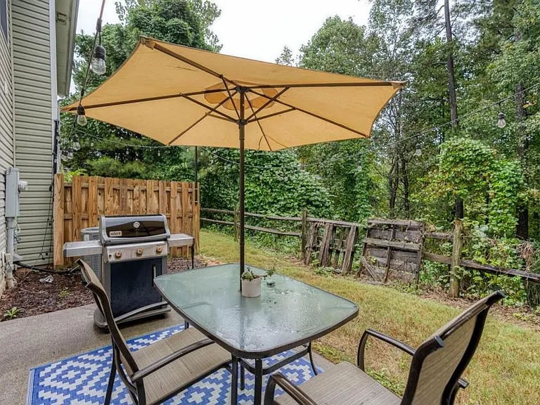 4163 Baker Station Ct — Photo 4